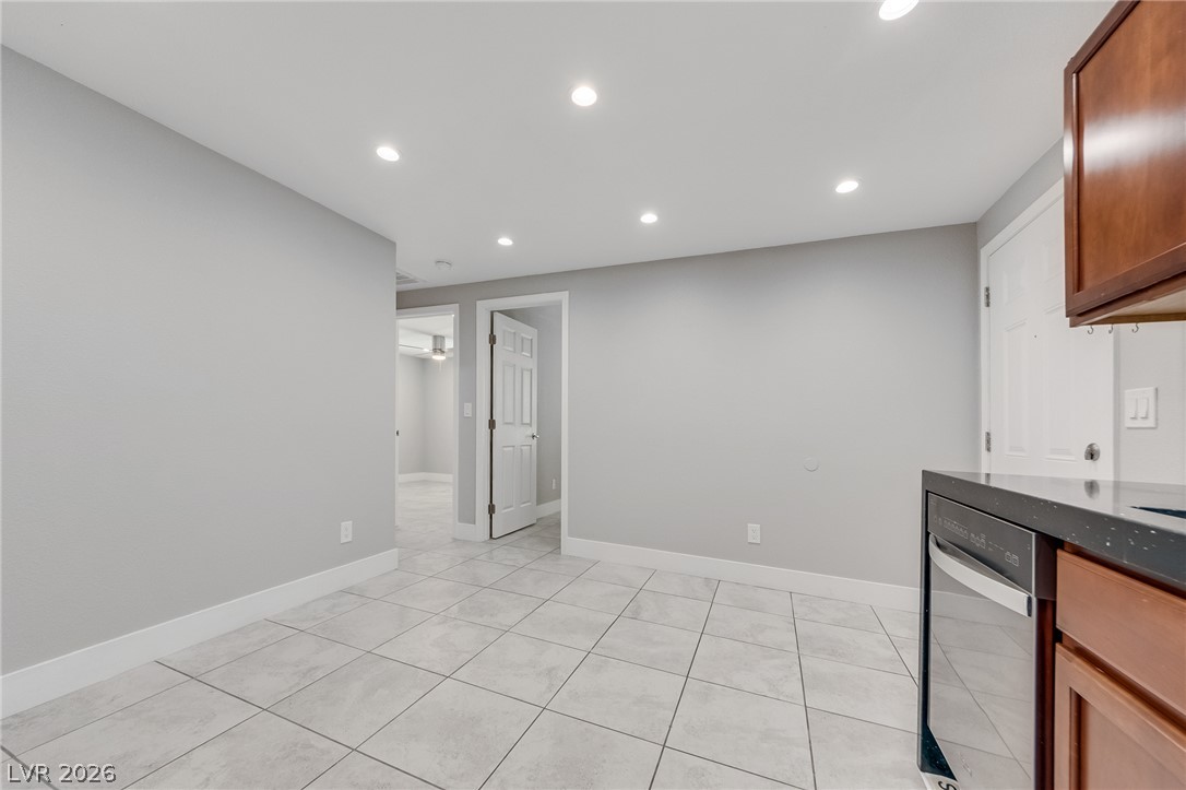 2318 Bassler Street A Property Photo 2