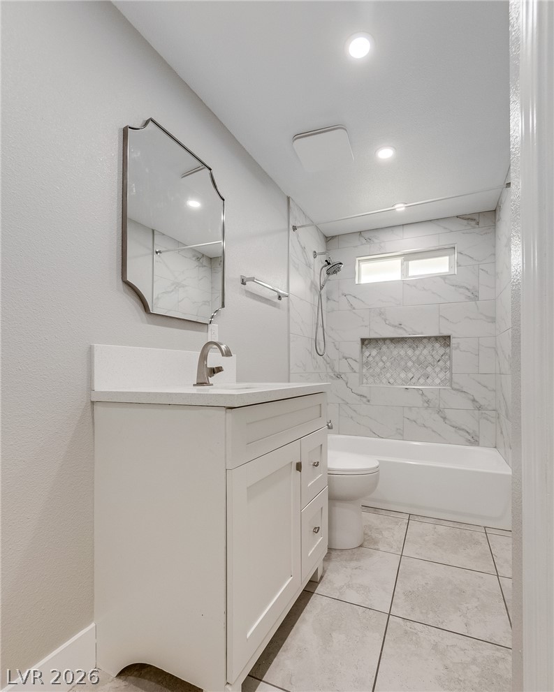 2318 Bassler Street A Property Photo 8