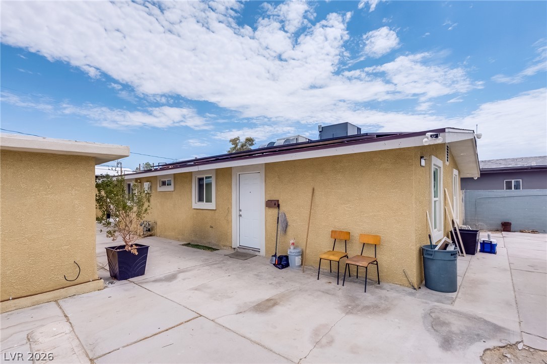 2318 Bassler Street A Property Photo 11