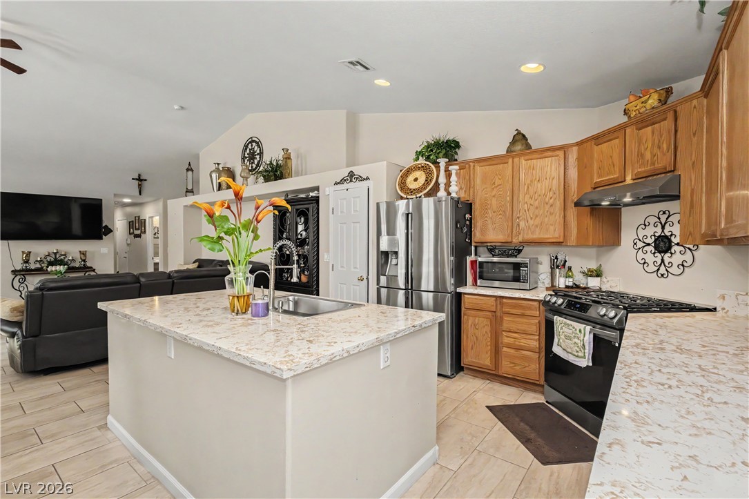 717 Bright Lights Avenue Property Photo 11