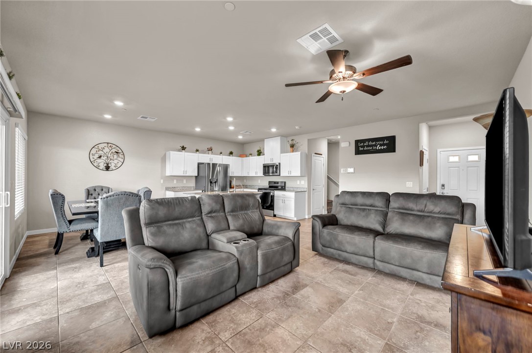 10971 Bristol Park Avenue Property Photo 18