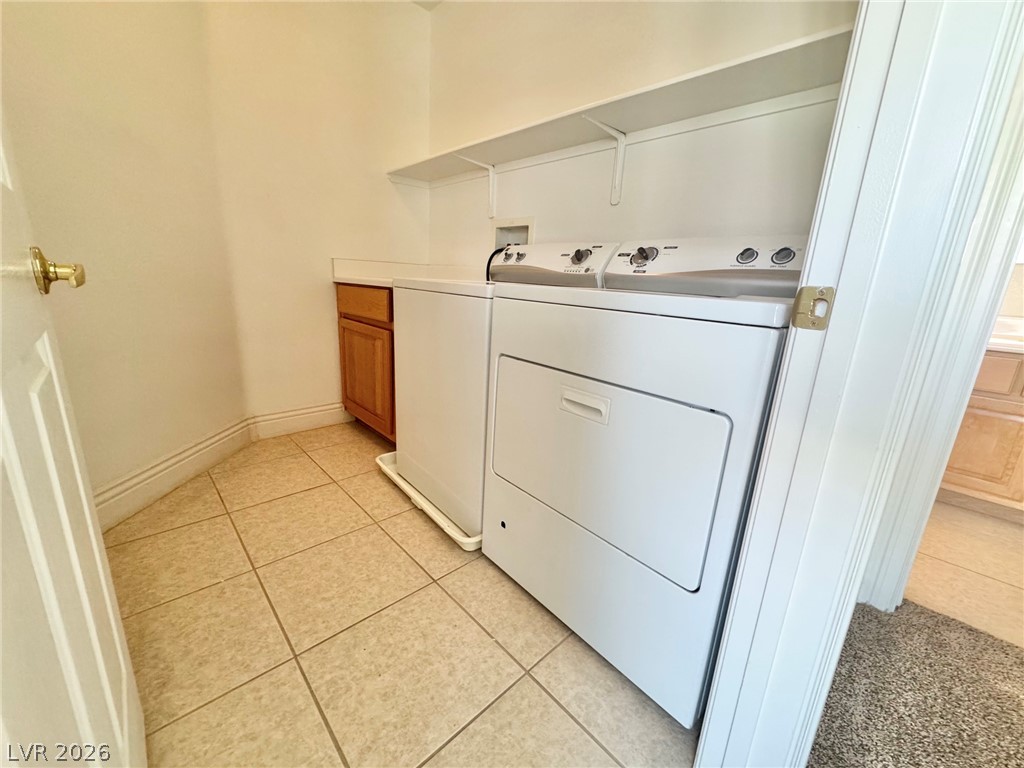 9469 Thatched Sunlight Court Property Photo 7