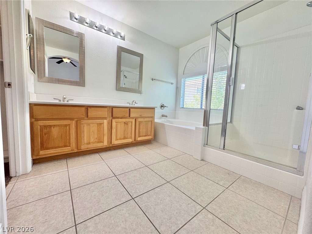 9469 Thatched Sunlight Court Property Photo 24
