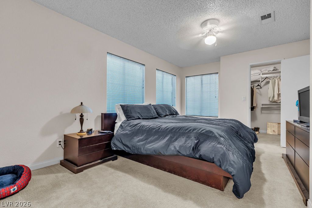 2200 South Fort Apache Road 1192 Property Photo 9