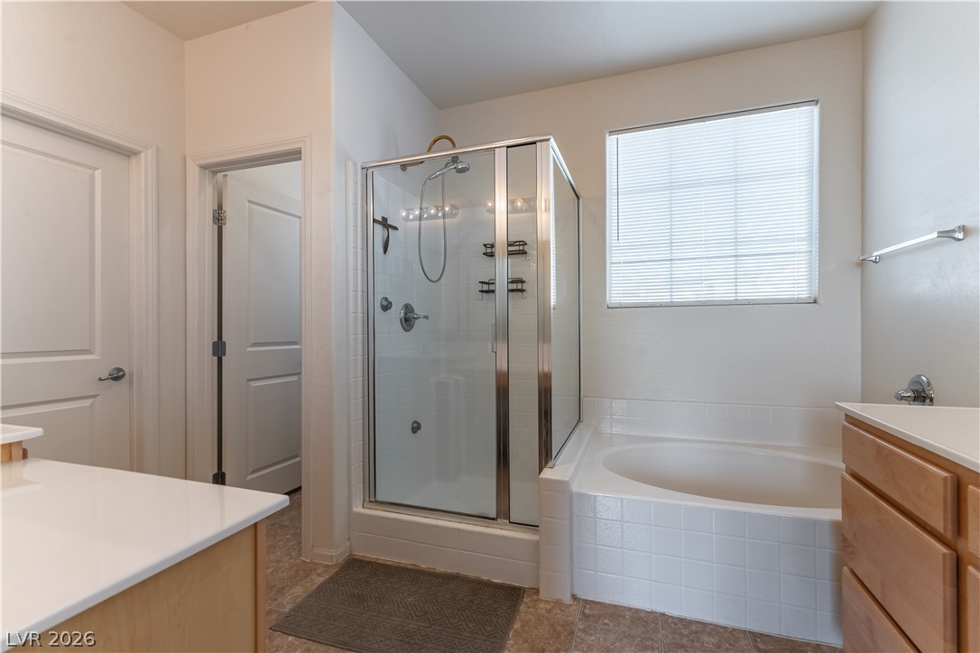 6828 Double Vista Way Property Photo 12