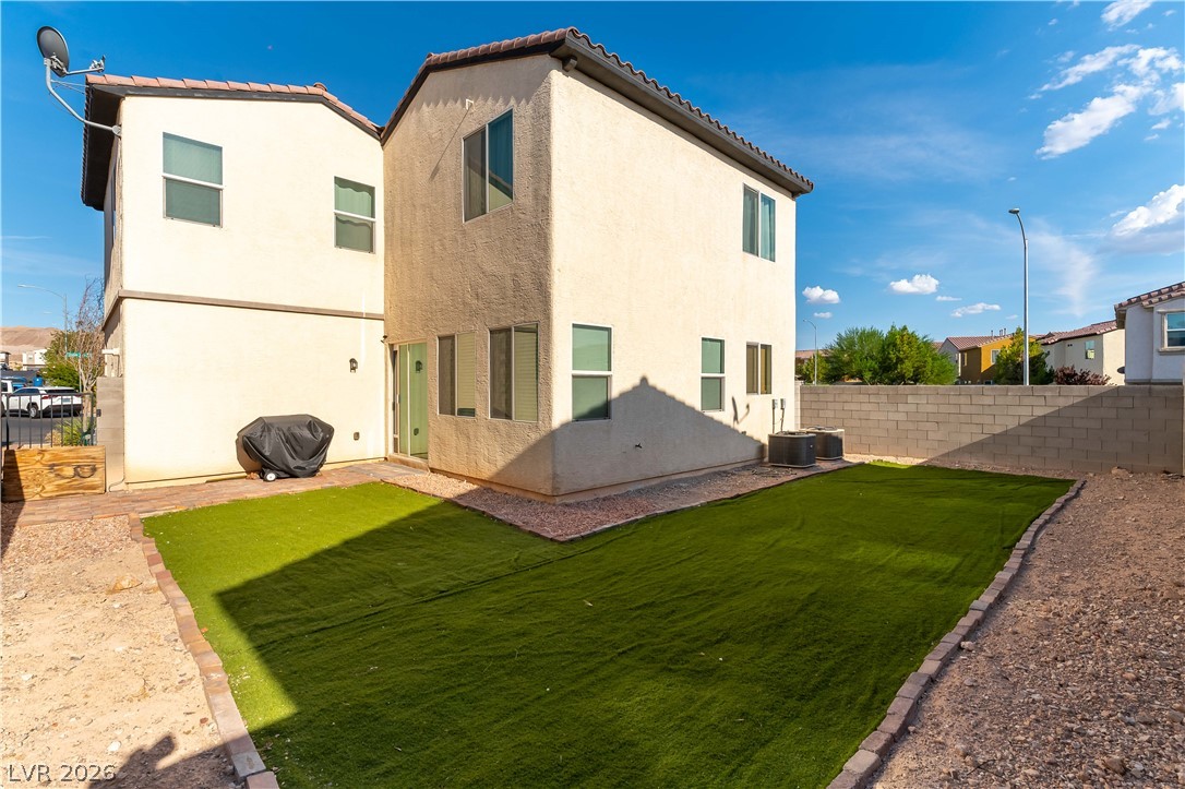 6828 Double Vista Way Property Photo 16