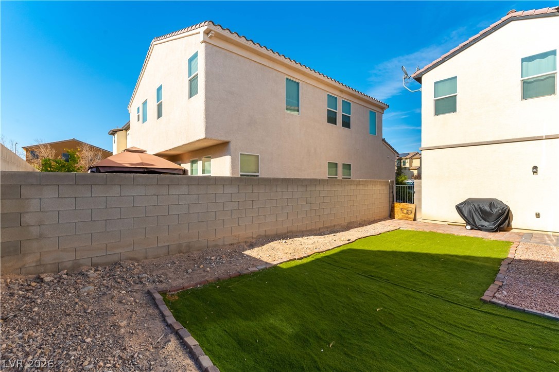 6828 Double Vista Way Property Photo 17