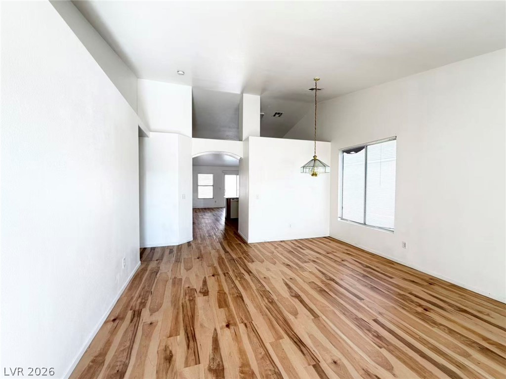 2732 Echo Springs Street Property Photo 4