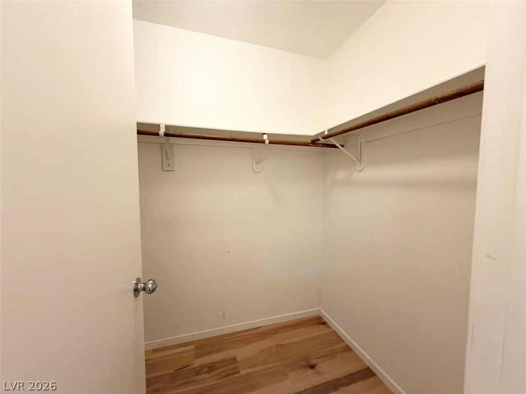 2732 Echo Springs Street Property Photo 12