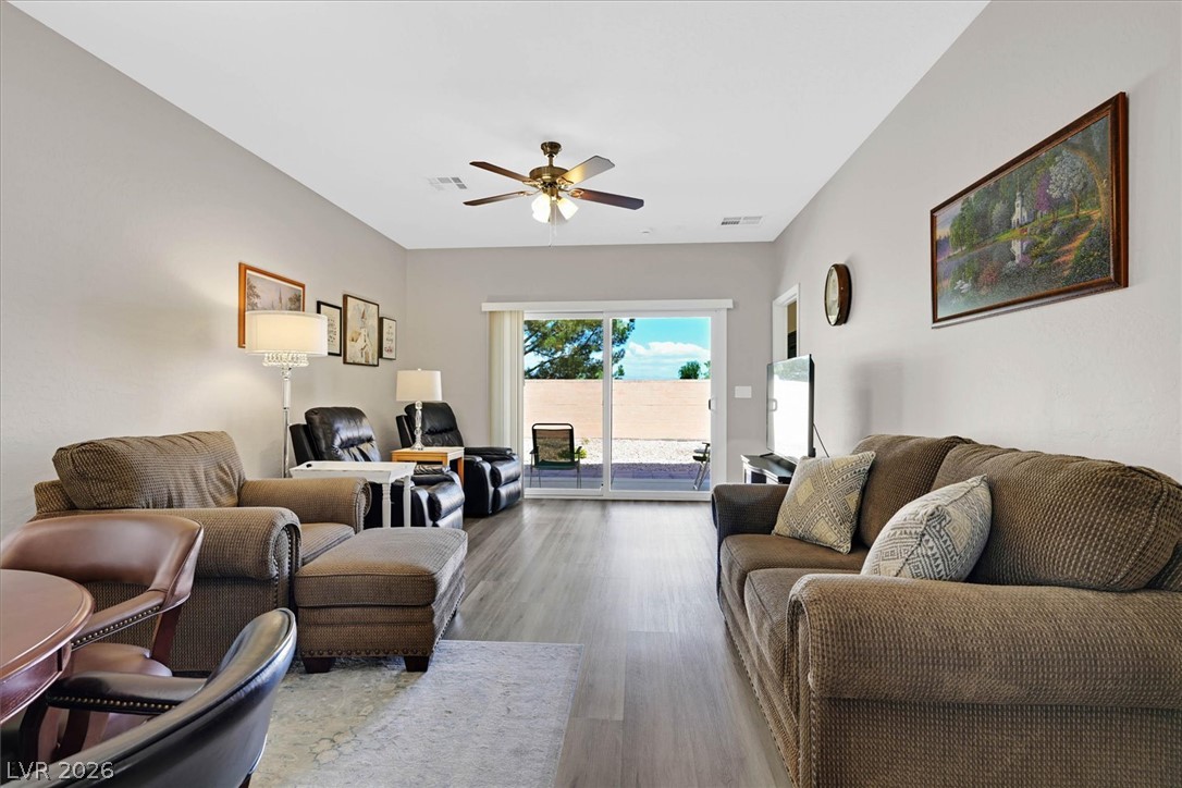 2474 Evening Twilight Avenue Property Photo 5