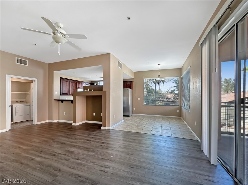19 East Agate Avenue 305 Property Photo 6