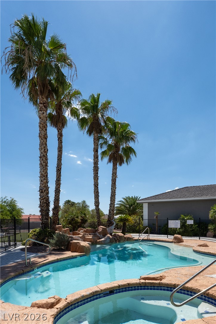 5930 North El Capitan Way Property Photo 28
