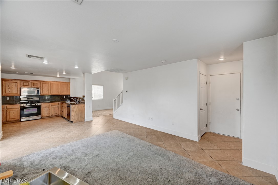 9985 Big Bow Springs Court Property Photo 13