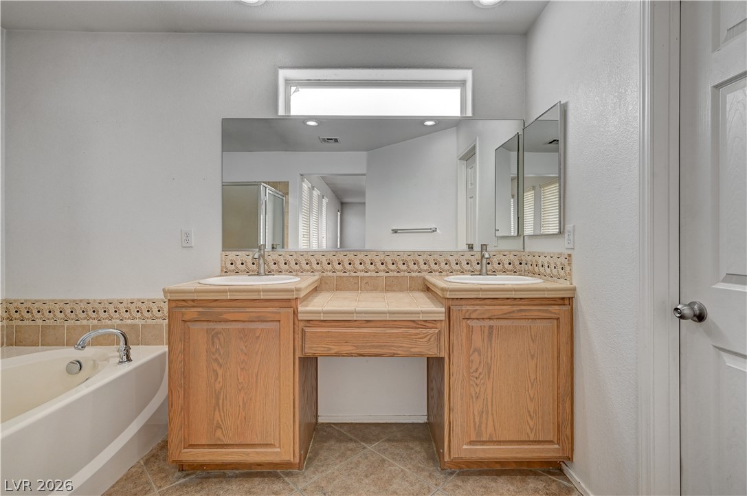 9985 Big Bow Springs Court Property Photo 25