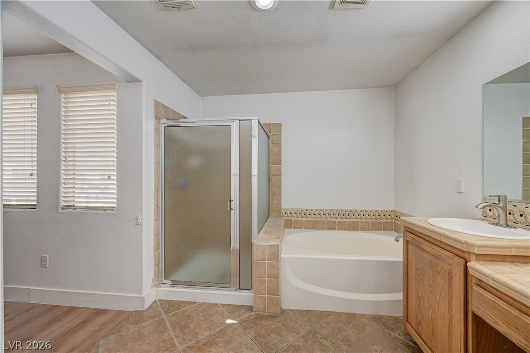 9985 Big Bow Springs Court Property Photo 26