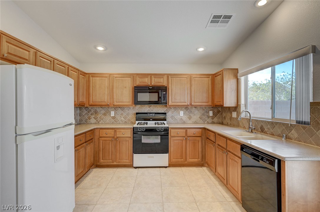 5774 Sierra Medina Avenue Property Photo 16