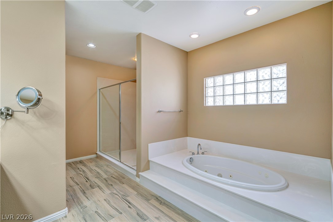 9180 Worsley Park Place Property Photo 6