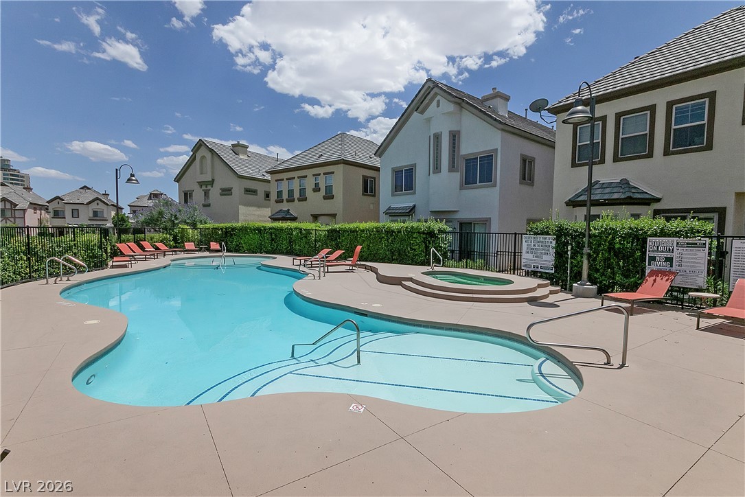 9180 Worsley Park Place Property Photo 12