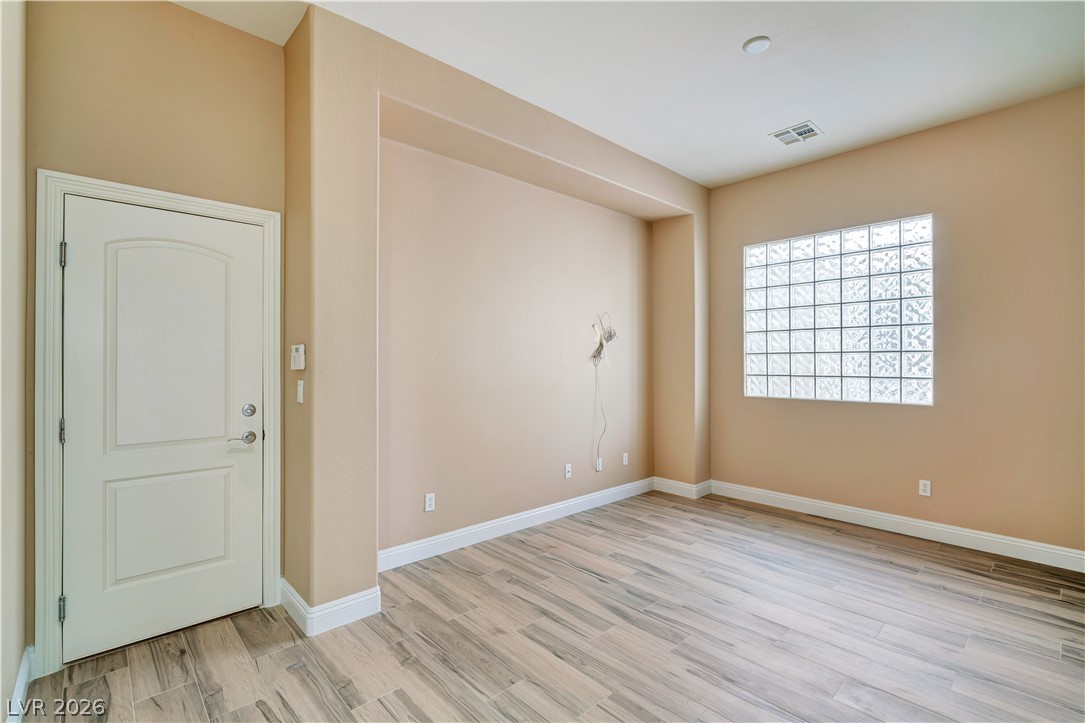 9180 Worsley Park Place Property Photo 21