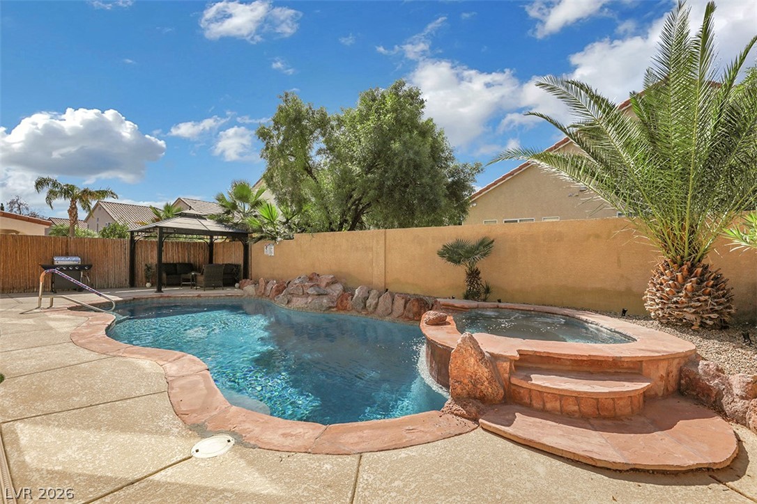 7855 Windward Road Property Photo 1