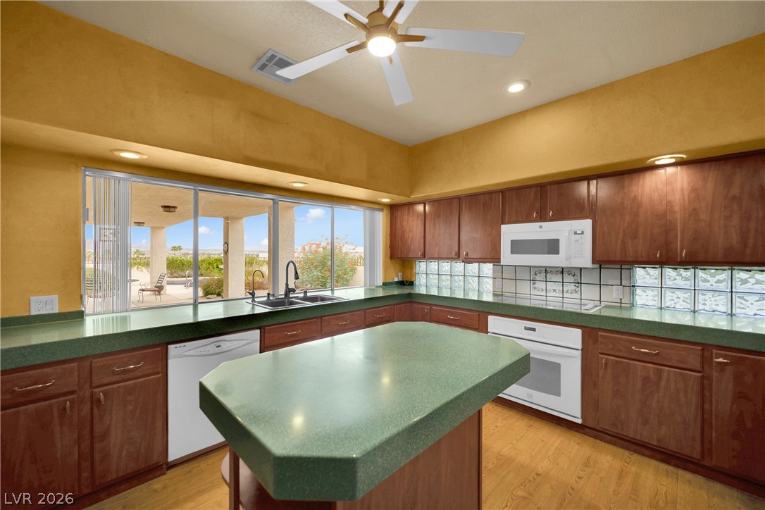1020 Geranium Drive Property Photo 16