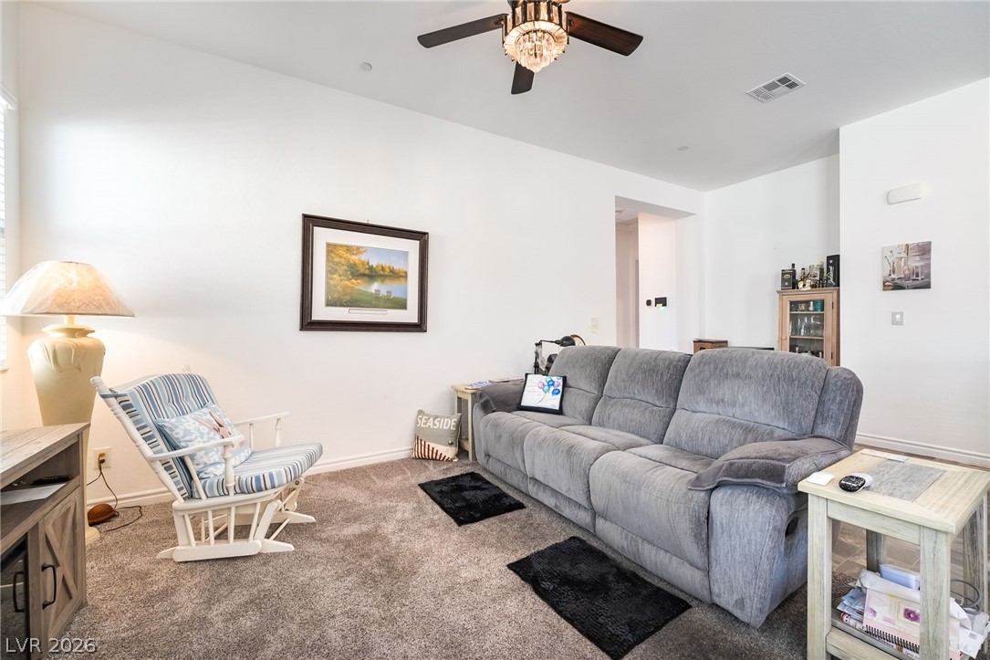 783 Charming Holly Street Property Photo 7