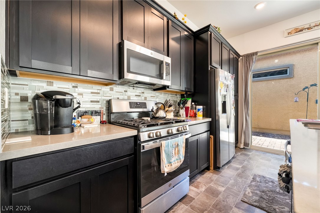 783 Charming Holly Street Property Photo 11