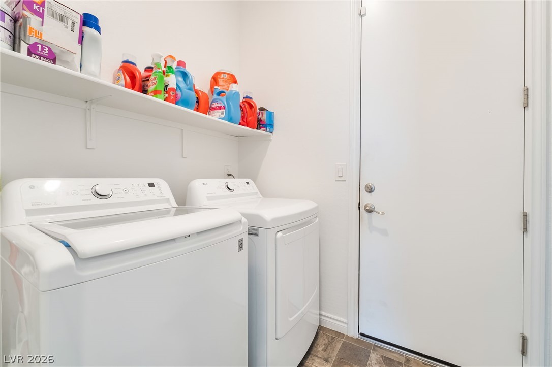 783 Charming Holly Street Property Photo 26