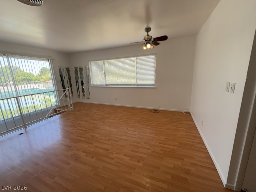 1377 Lorilyn Avenue 4 Property Photo 2