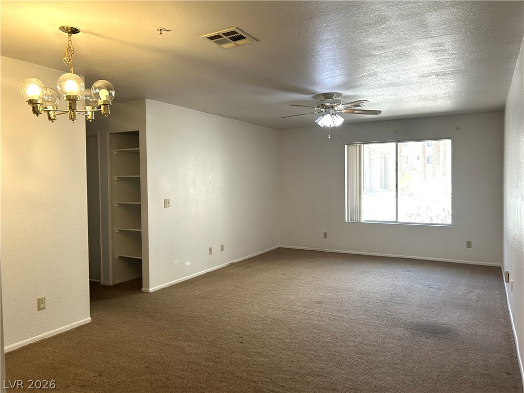 2032 Mesquite Lane 101 Property Photo 6