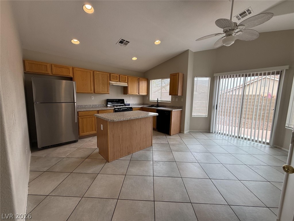 4892 Perrone Avenue Property Photo 5