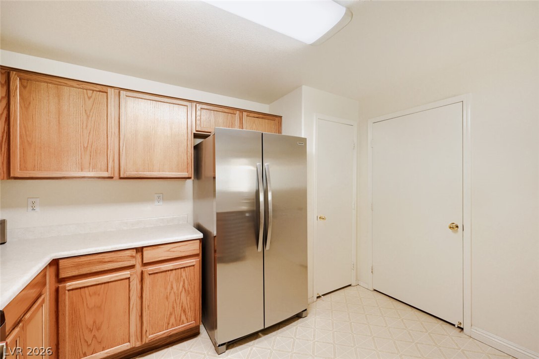2325 Windmill Parkway 512 Property Photo 16