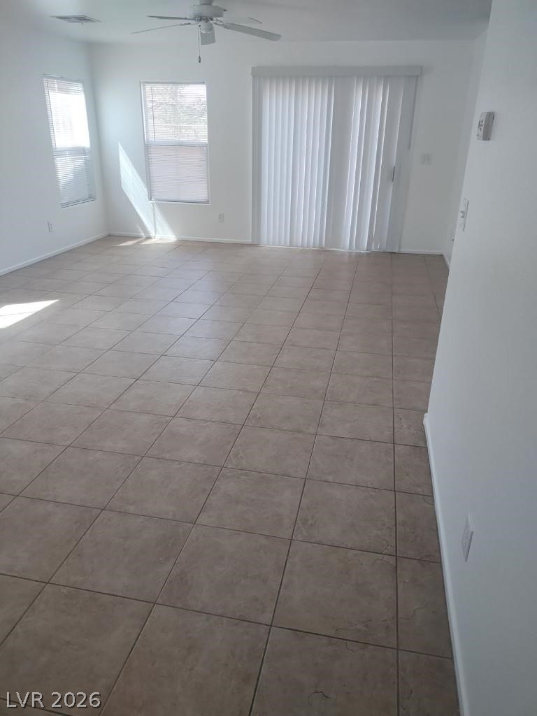 1172 Paradise Desert Avenue Property Photo 3