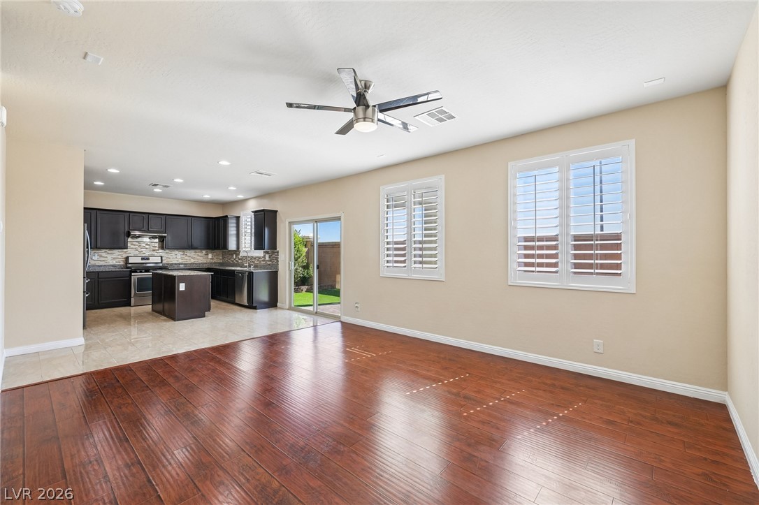 84 Marco Island Street Property Photo 4