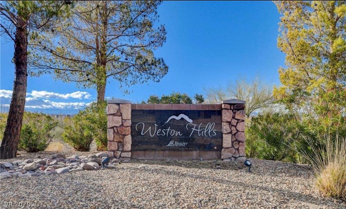 1069 Water Cove Street Property Photo 3