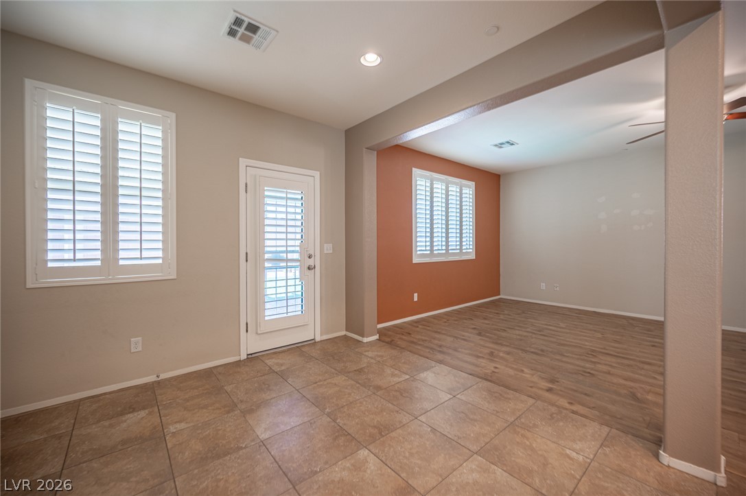 1069 Water Cove Street Property Photo 29