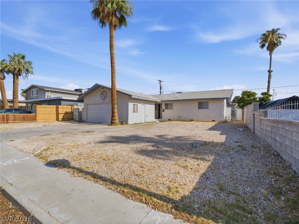 1810 Renada Circle Property Photo 2
