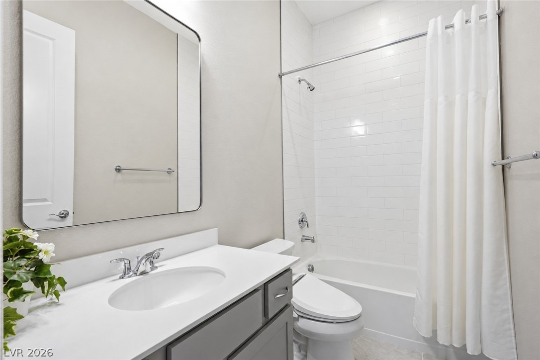 6783 Regency Valley Street Property Photo 23