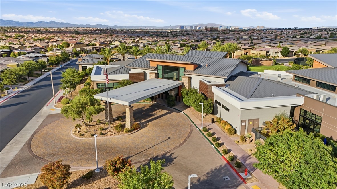 6783 Regency Valley Street Property Photo 41