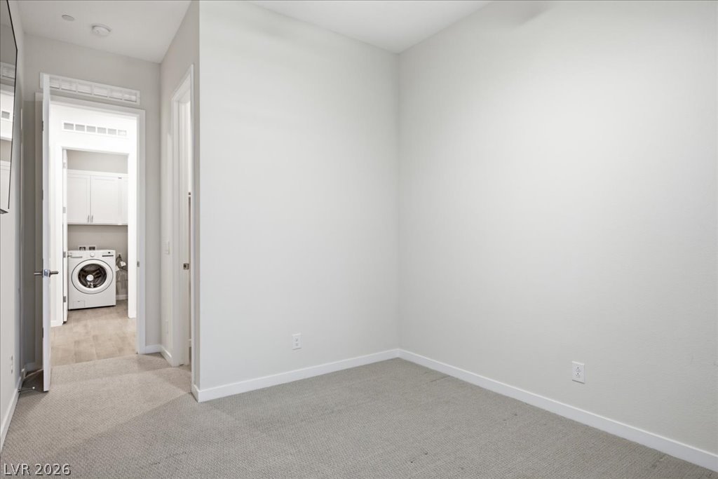 847 Eaton Falls Street Property Photo 29