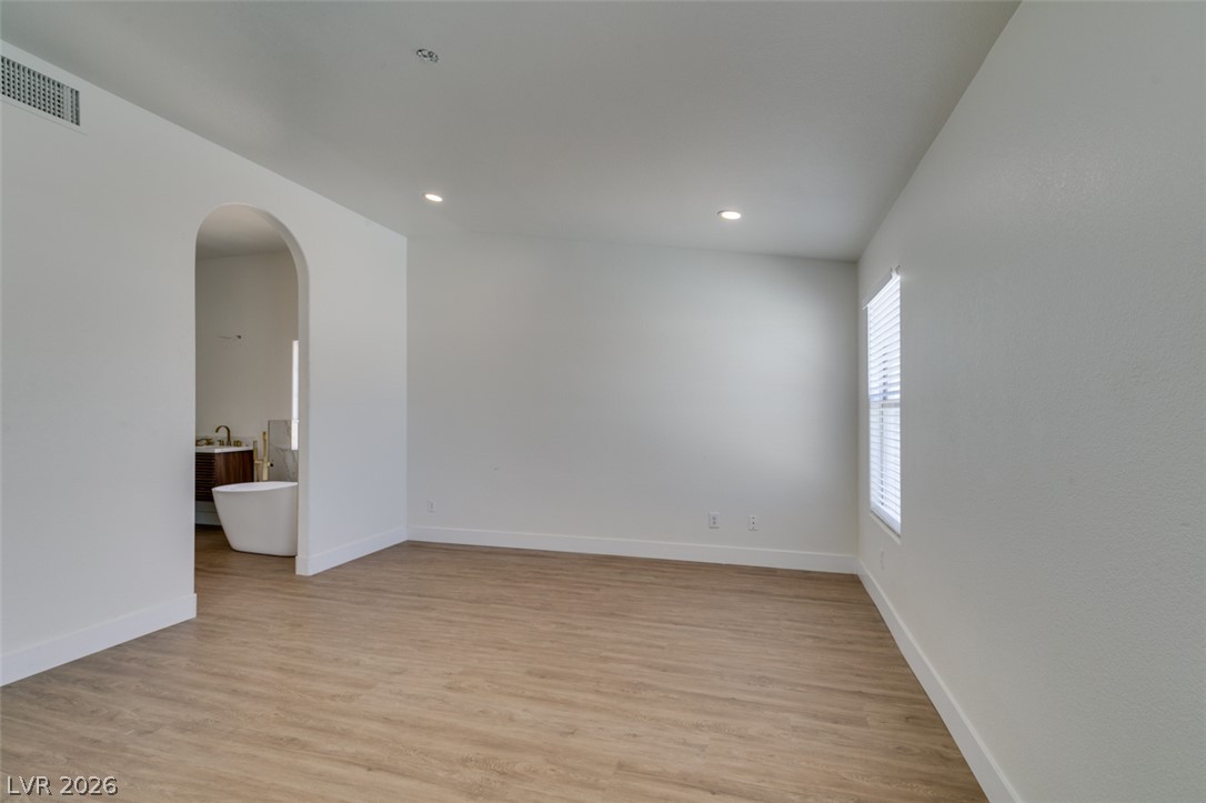 7824 Villa Finestra Drive Property Photo 32