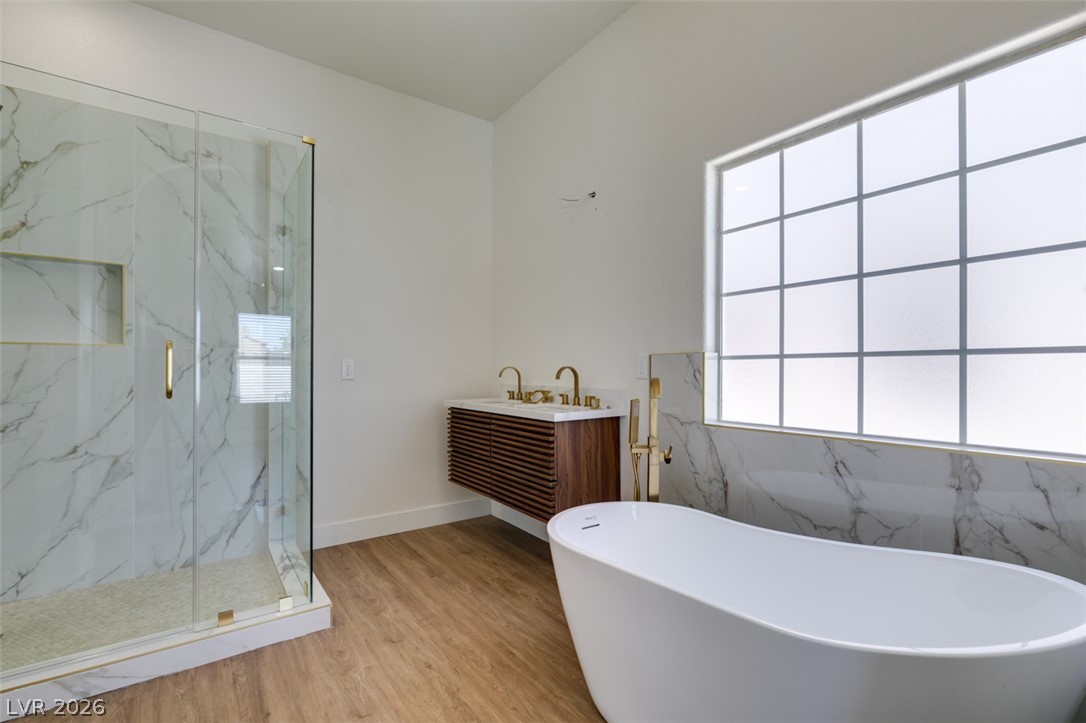7824 Villa Finestra Drive Property Photo 34