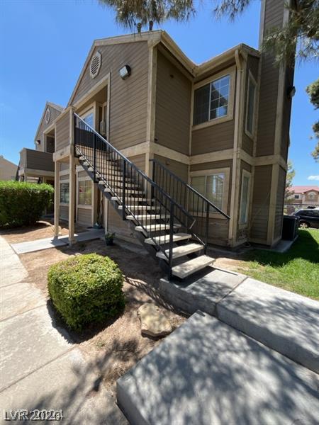 4623 Krissylouise Way D Property Photo 1