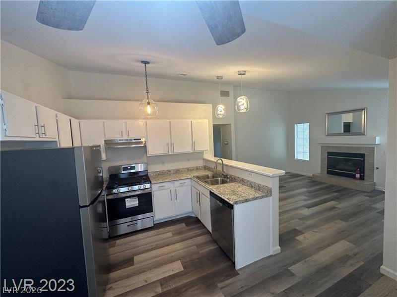 4623 Krissylouise Way D Property Photo 5