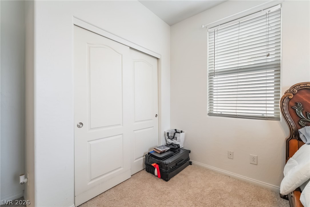 1104 Strada Cristallo Property Photo 32