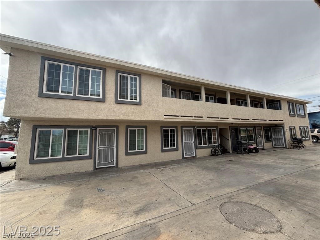 1420 Putnam Avenue 4 Property Photo 1