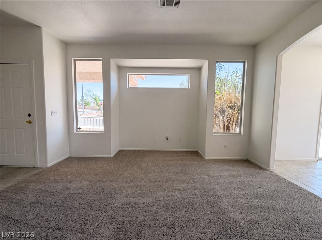 521 Quail Bird Place Property Photo 8