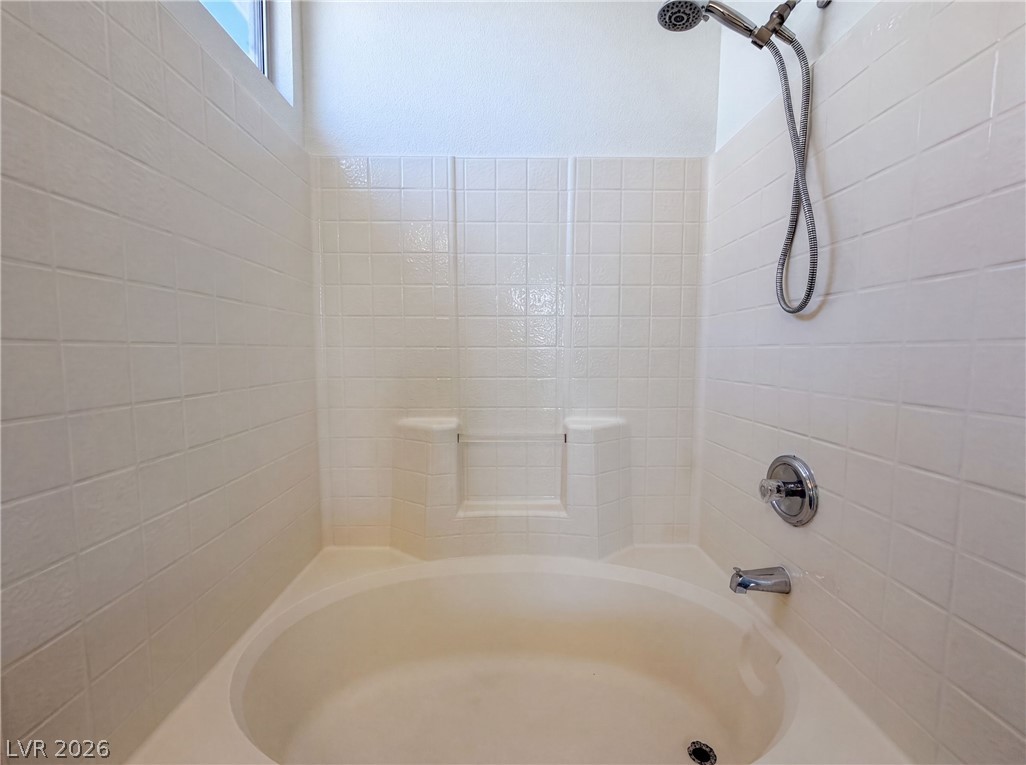 521 Quail Bird Place Property Photo 18