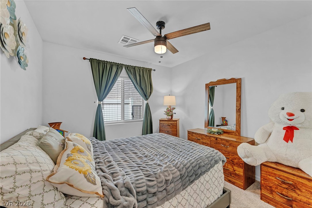 4215 Gold Desert Street Property Photo 13