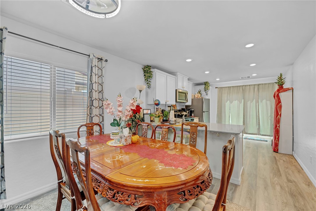 4215 Gold Desert Street Property Photo 20